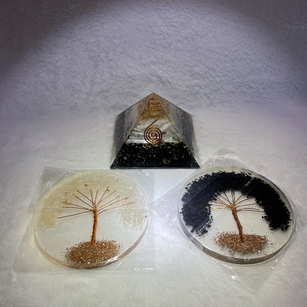 Orgonite Pyramid & 2 Orgonite Coasters